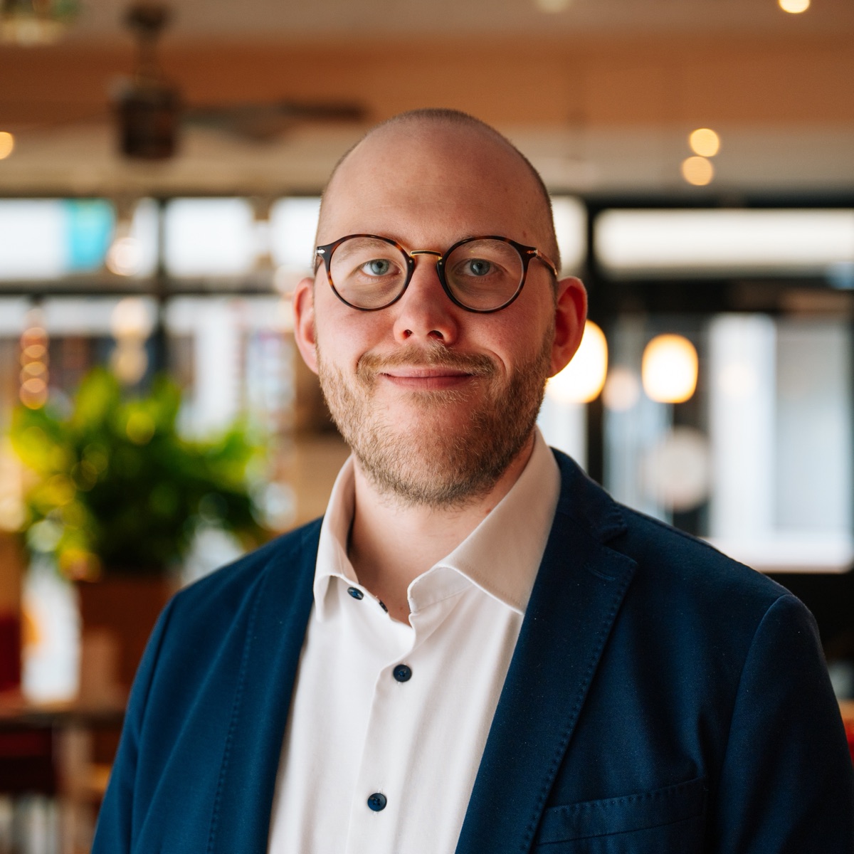 Johannes Penzel, Hörakustikermeister – Akustiker John